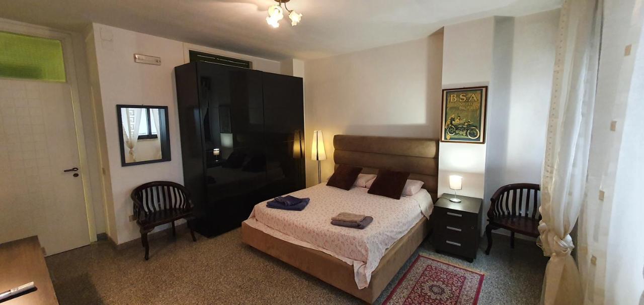 Castle Area Old Town Flat With Terrace And 2 Rooms Bari Esterno foto